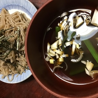 葉玉ねぎのつけ汁de盛り蕎麦。